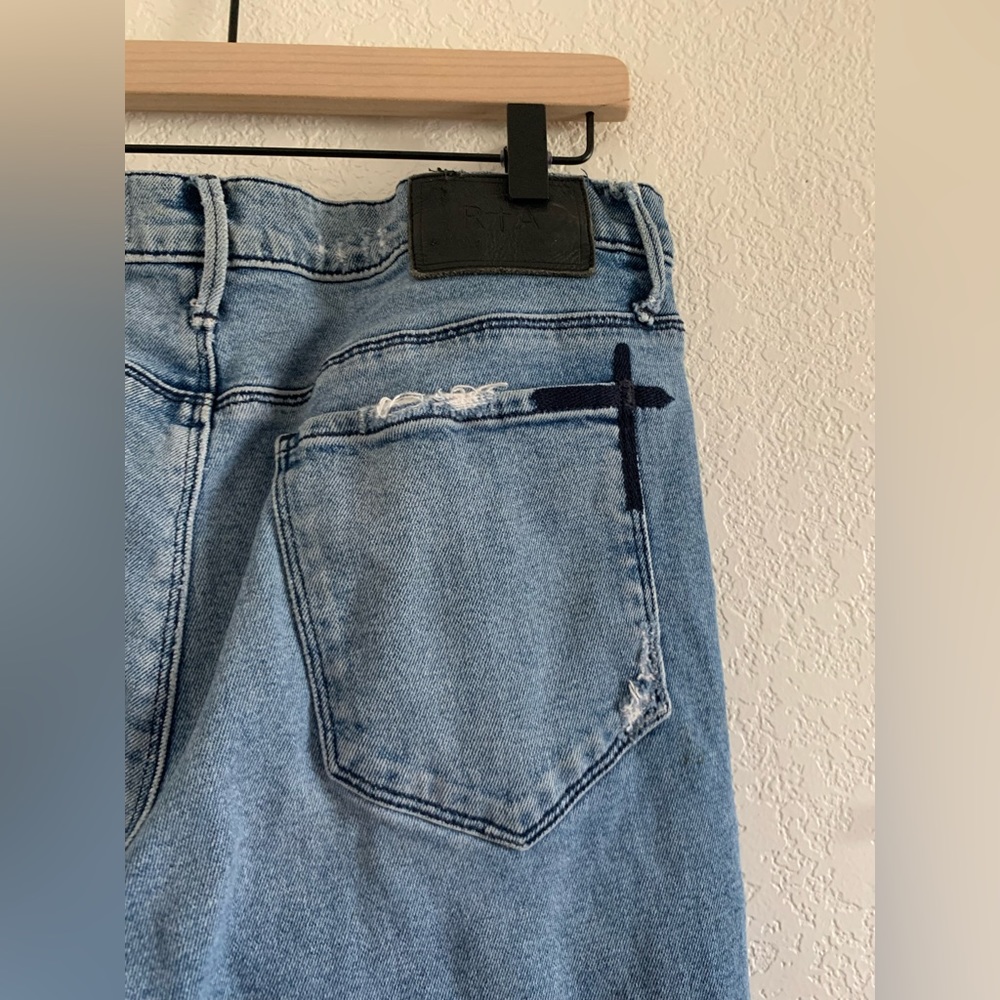 RtA Bryant Skinny Fit Distressed Jeans Men’s Size 32 Medium Blue Wash Denim - Picture 4 of 11